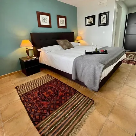 Bed & Breakfast El Otero 4*